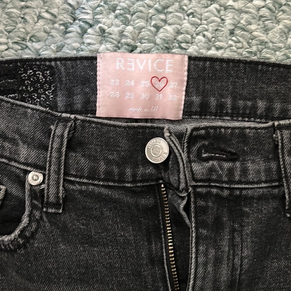 Revice Jeans! - Picture 2 of 3